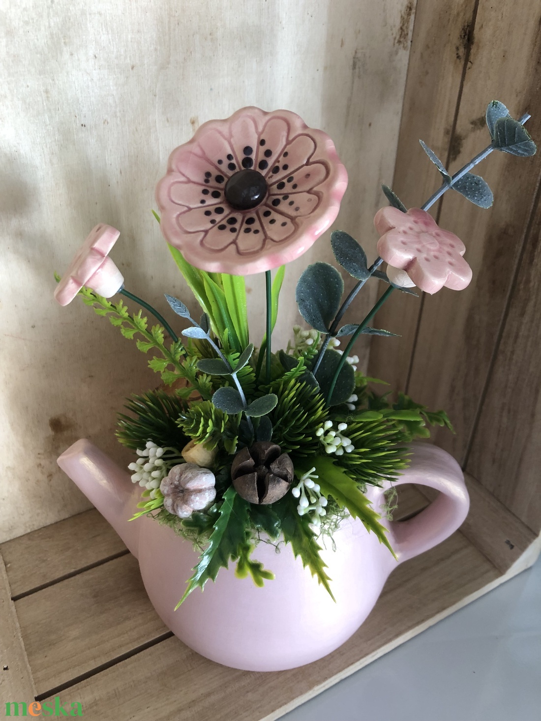 Rózsaszín mázas kerámiavirágos tavaszi asztaldísz - otthon & életmód - dekoráció - asztal és polc dekoráció - asztaldísz - Meska.hu