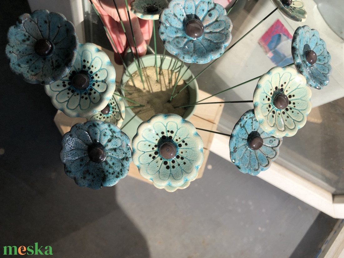 3db Mázas kerámia virág türkiz/zöld - otthon & életmód - virágdekoráció - virágok - szálas virág - Meska.hu