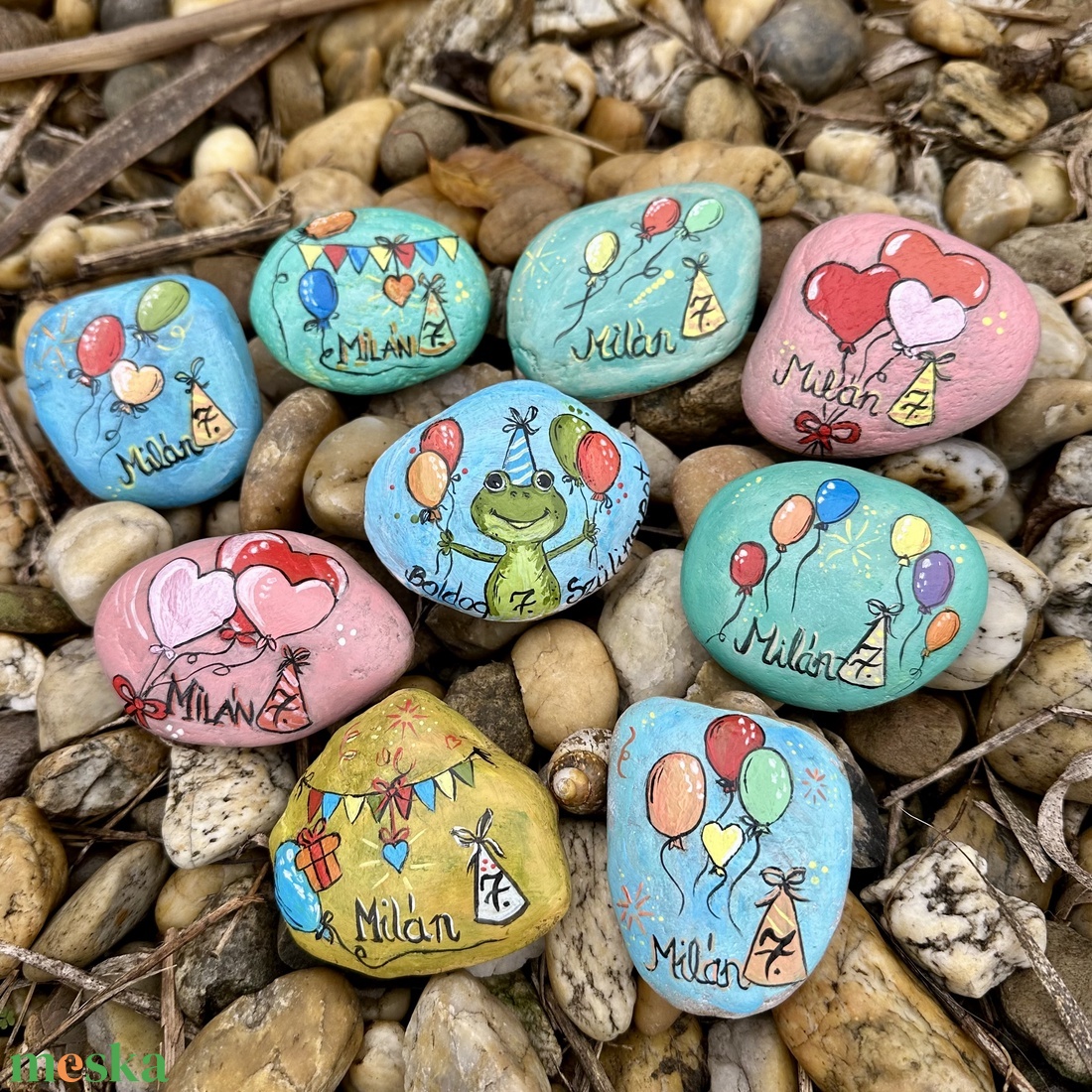 Születésnapi köszöntő és buli emlékkavics  - otthon & életmód - dekoráció - asztal és polc dekoráció - kavics & kő - Meska.hu