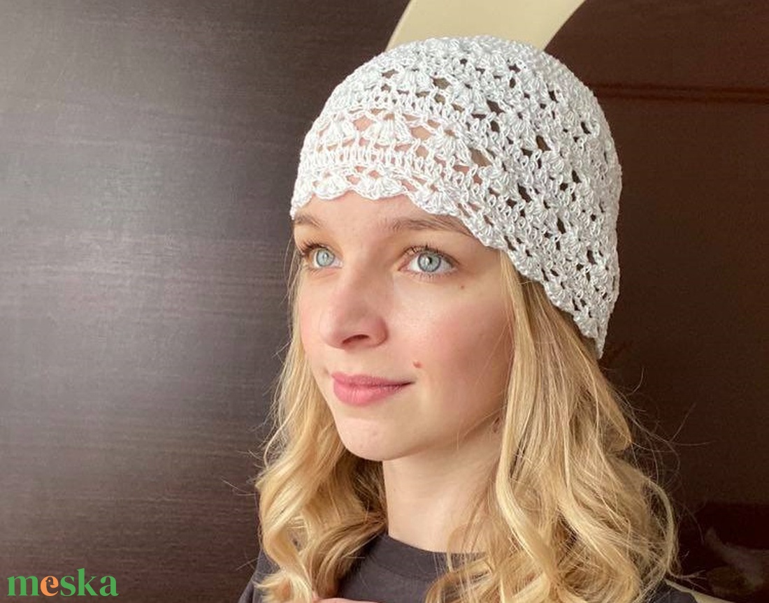 Horgolt vékony nyári beanie sapka női fehér - ruha & divat - sál, sapka, kendő - sapka - Meska.hu Horgolt vékony nyári beanie sapka női fehér - ruha & divat - sál, sapka, kendő - sapka - Meska.hu
