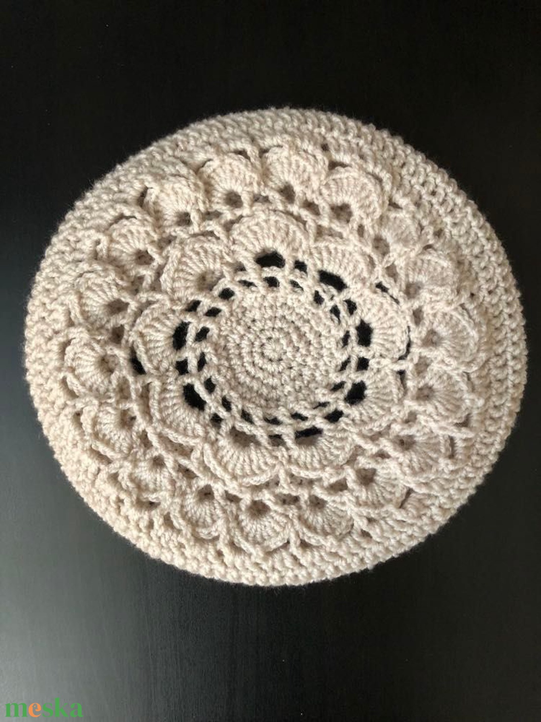 Női barett fazonú sapka mandala mintával 'Almond' 56-os - ruha & divat - sál, sapka, kendő - sapka - Meska.hu