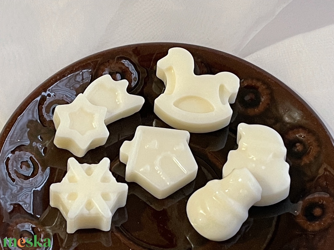 Szója illatviasz kókusz- vanília - karácsony - karácsonyi lakásdekoráció - karácsonyi illatgyertya, mécses - Meska.hu