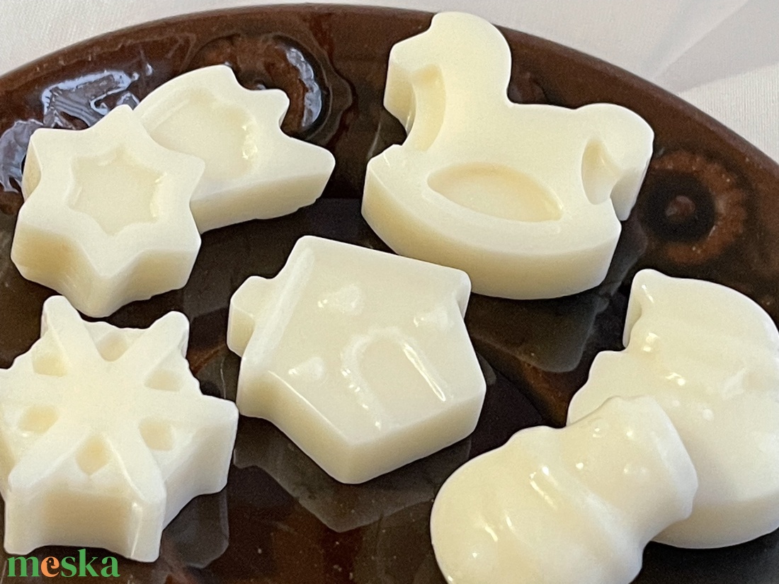 Szója illatviasz kókusz- vanília - karácsony - karácsonyi lakásdekoráció - karácsonyi illatgyertya, mécses - Meska.hu