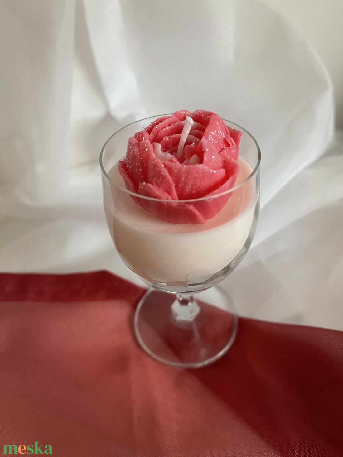 Szójaviasz illatgyertya szív alakú bazsarózsával - otthon & életmód - gyertya, illat, aroma - gyertya - Meska.hu