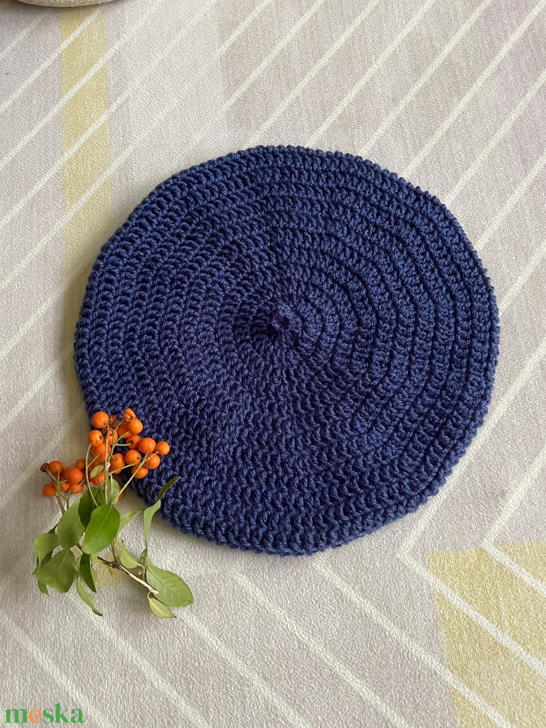 Horgolt barett sapka �Denim - ruha & divat - sál, sapka, kendő - sapka - Meska.hu