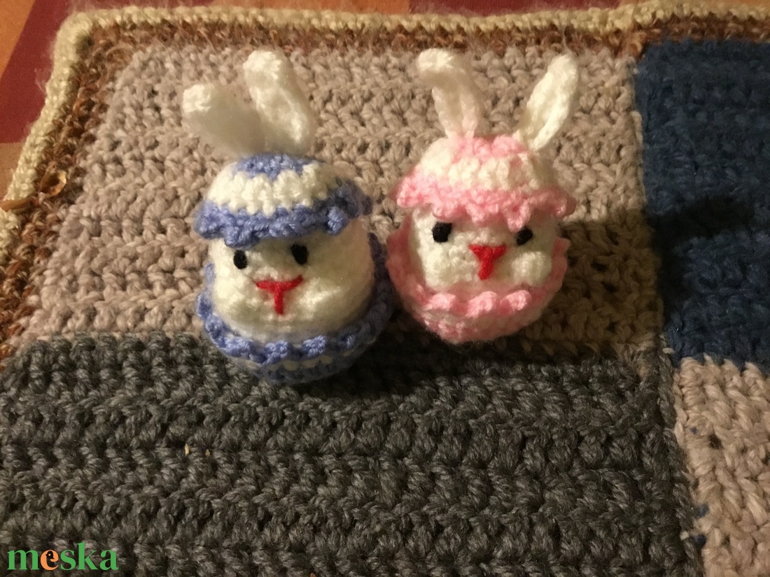 Húsvéti nyuszi pár tojásban - ünnepi díszek, dekorációk - húsvéti díszek és dekorációk - húsvéti asztaldíszek - Meska.hu