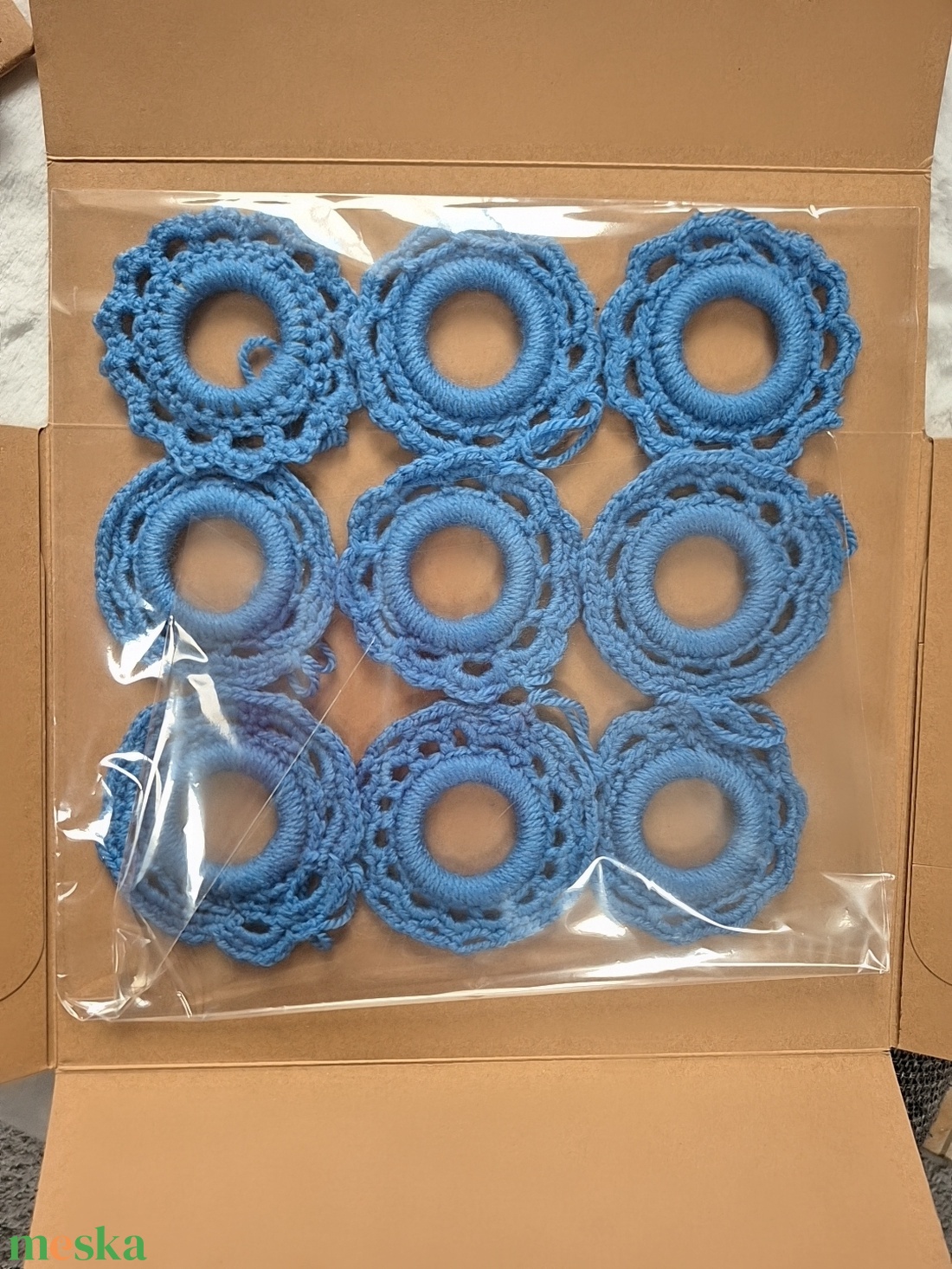 Horgolt karácsonyfa díszek  - karácsony - karácsonyi lakásdekoráció - karácsonyfadíszek - Meska.hu