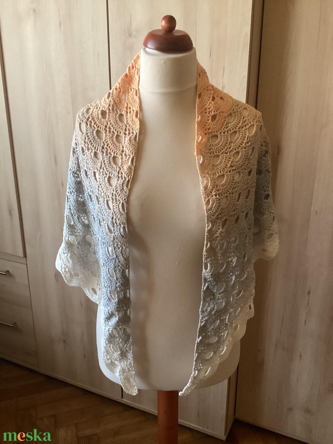 Horgolt kendő pamutból - ruha & divat - sál, sapka, kendő - vállkendő - Meska.hu