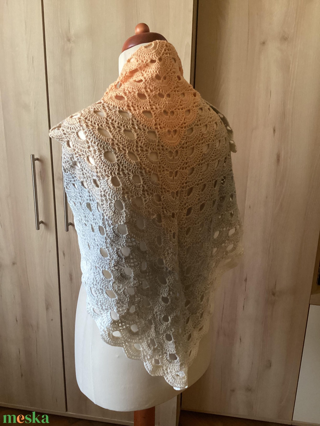 Horgolt kendő pamutból - ruha & divat - sál, sapka, kendő - vállkendő - Meska.hu