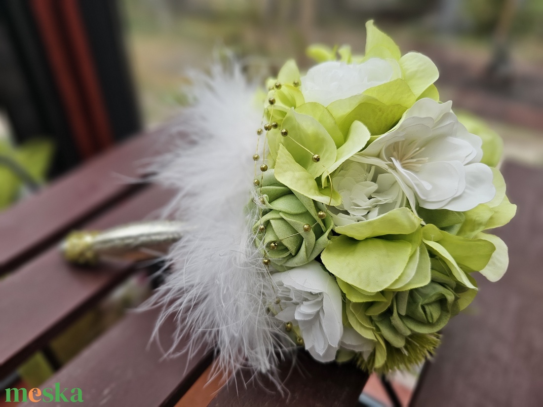 Menyasszonyi csokor zöld tollas - esküvő - menyasszonyi- és dobócsokor - Meska.hu
