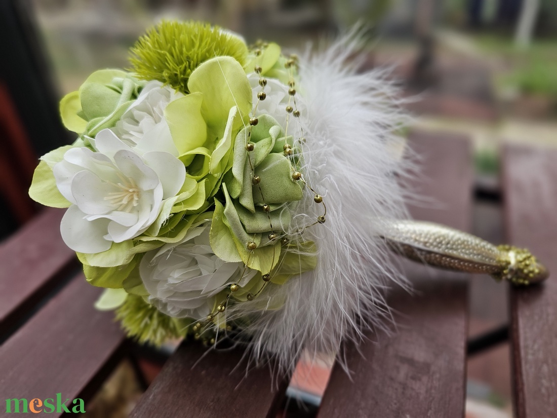 Menyasszonyi csokor zöld tollas - esküvő - menyasszonyi- és dobócsokor - Meska.hu