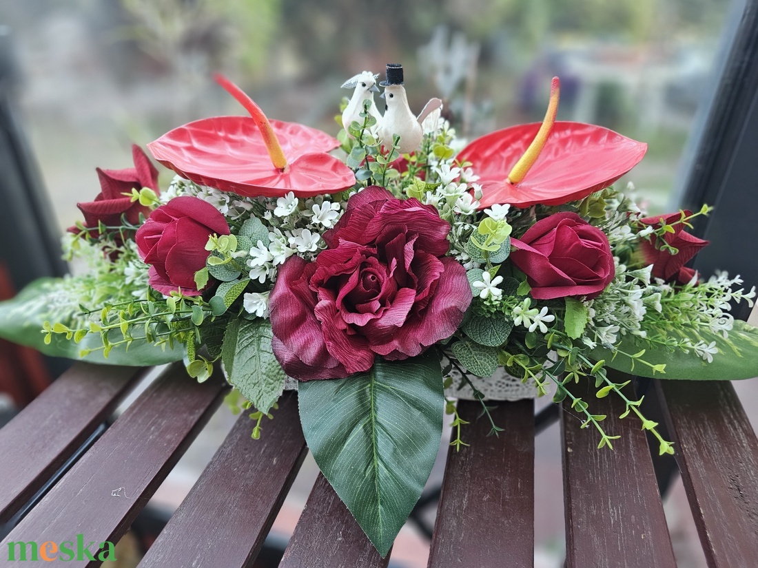 Esküvői főasztaldísz piros fehér  - esküvő - dekoráció - asztaldísz - Meska.hu