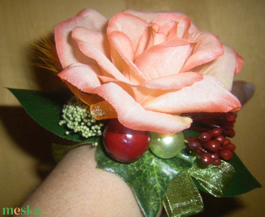 Esküvői kardísz koszorúslánynak  - esküvő - ékszer - karkötő & csuklódísz - Meska.hu