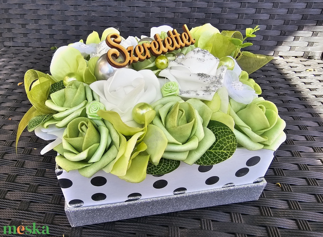 Szülőköszöntő virágbox szett - esküvő - emlék & ajándék - szülőköszöntő ajándék - Meska.hu