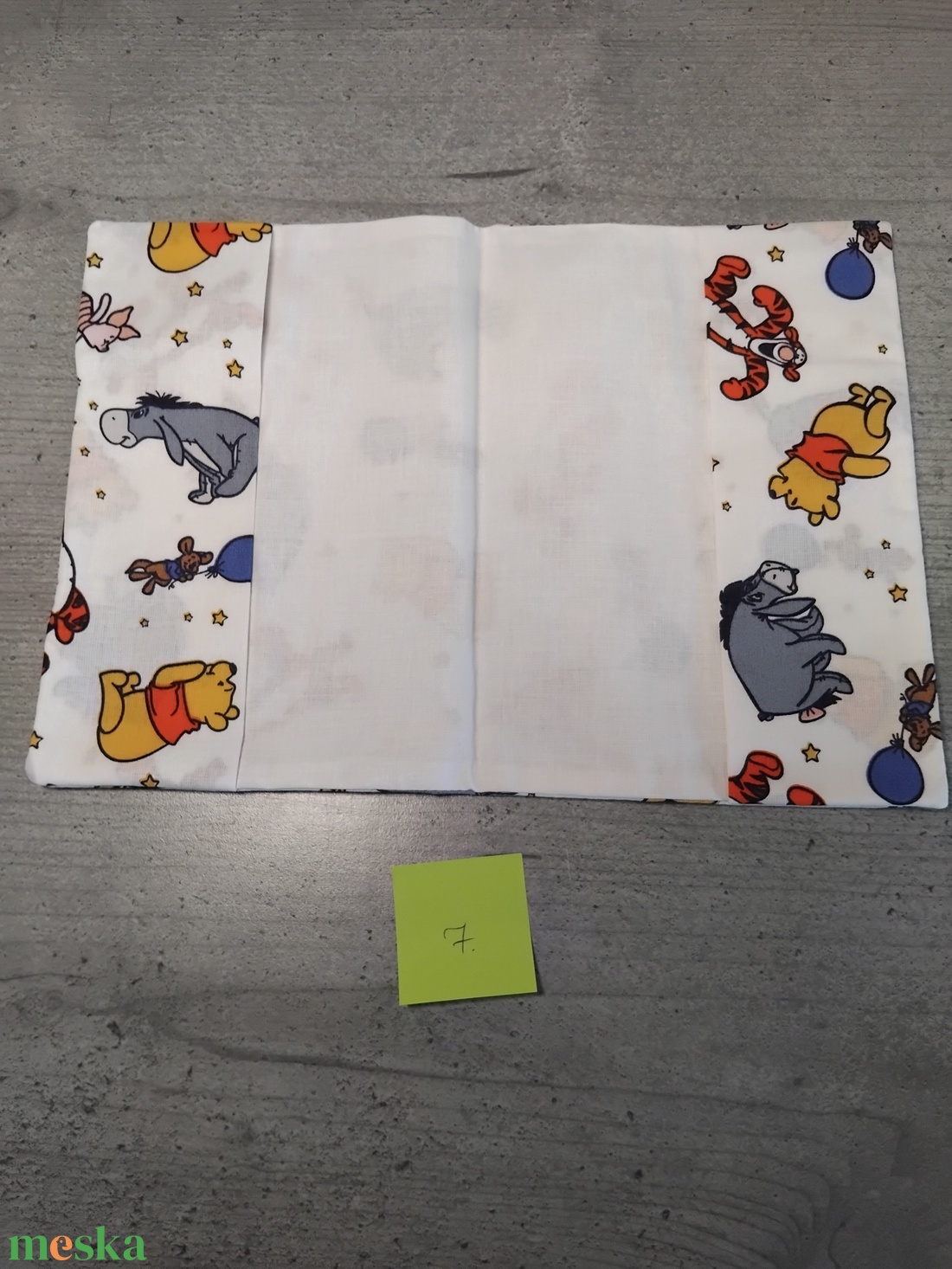 Egészségügyi kiskönyv borító Micimackó - baba - mama - babaemlékek - egészségügyi kiskönyv borító - Meska.hu