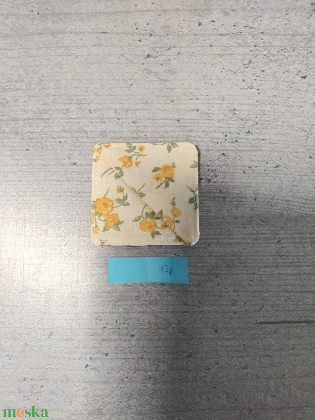 Sarok könyvjelző - könyv & zene - könyvjelző - Meska.hu