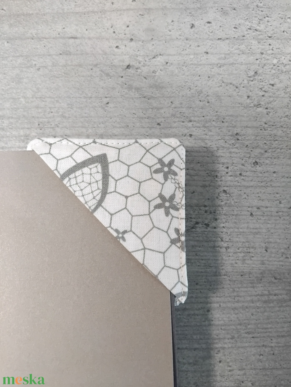 Sarok könyvjelző - könyv & zene - könyvjelző - Meska.hu