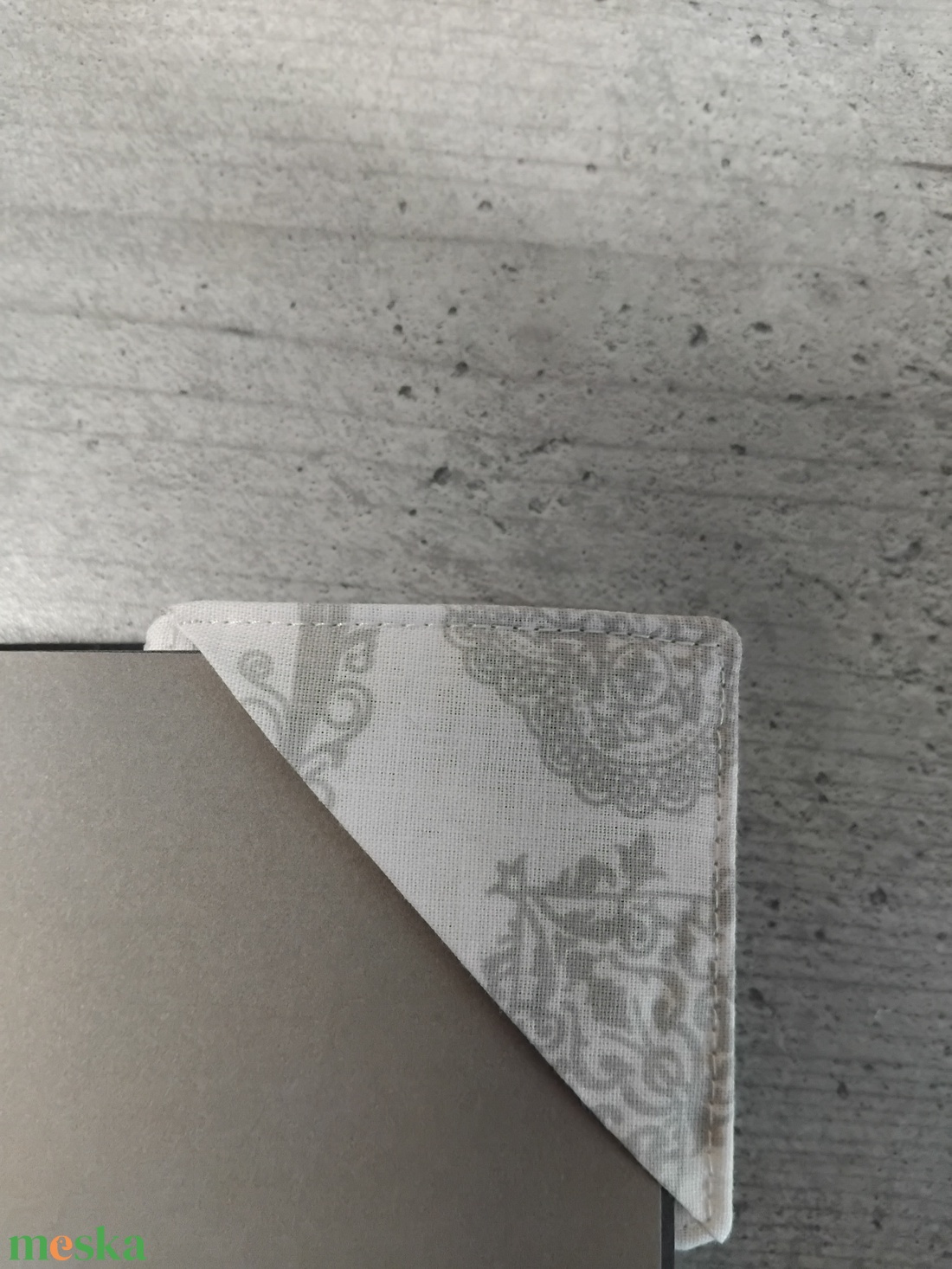 Sarok könyvjelző - könyv & zene - könyvjelző - Meska.hu