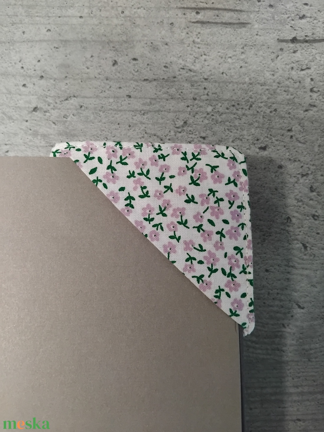 Sarok könyvjelző - könyv & zene - könyvjelző - Meska.hu