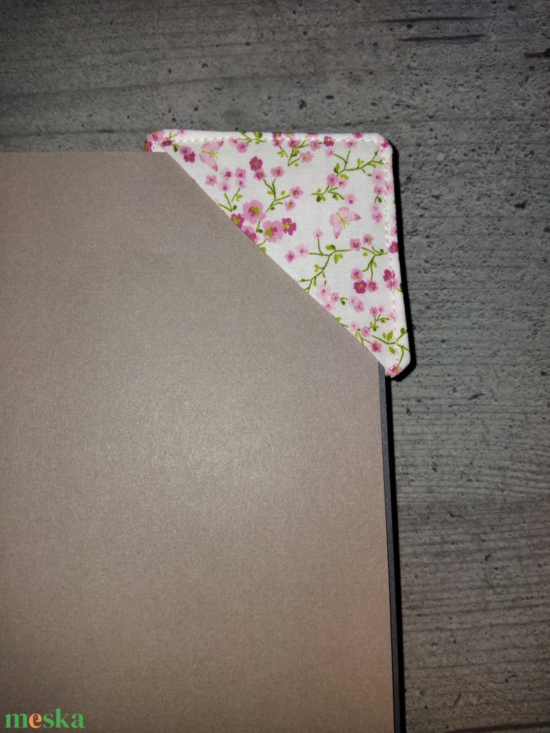 Sarok könyvjelző - könyv & zene - könyvjelző - Meska.hu