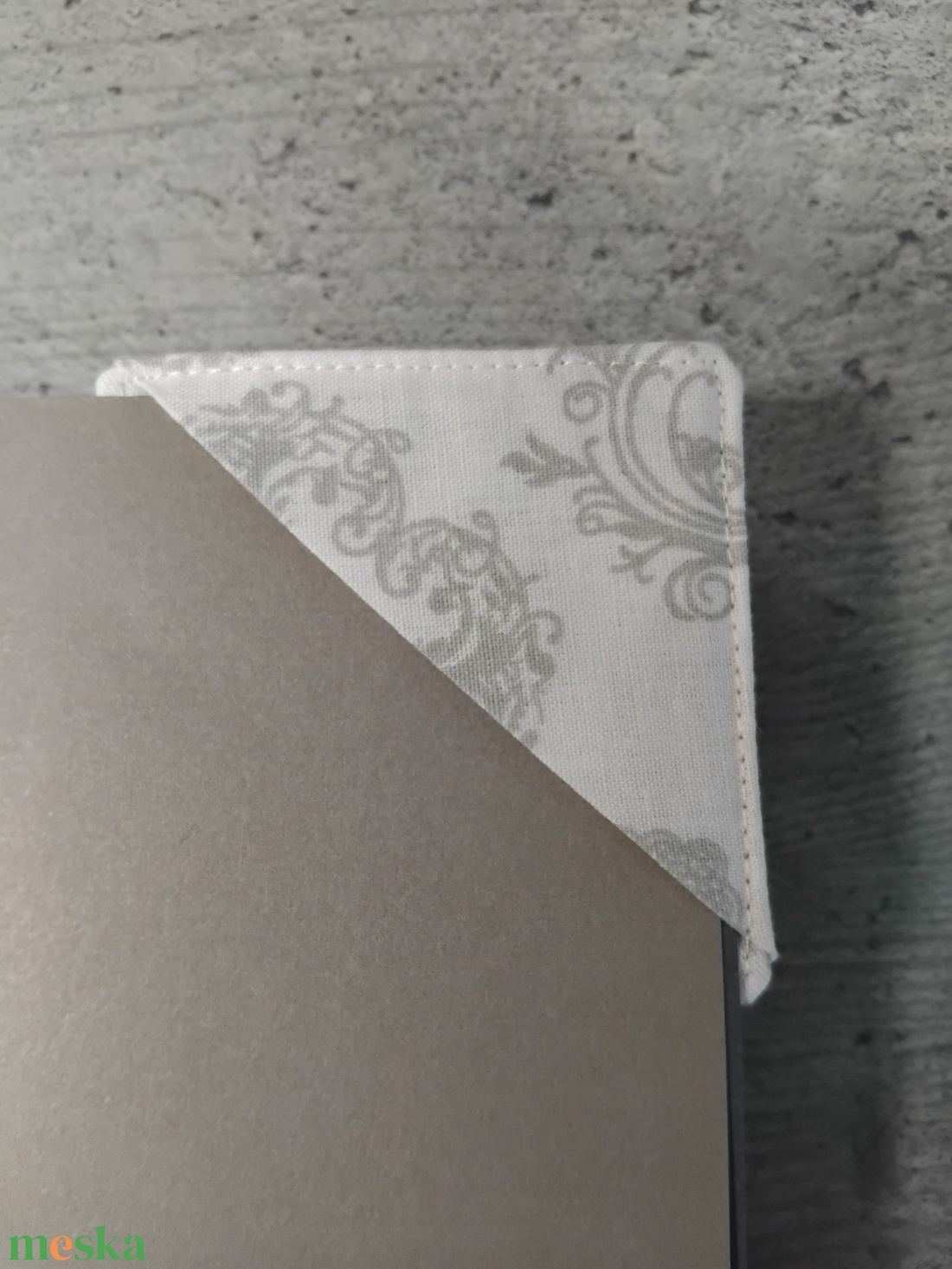 Sarok könyvjelző - könyv & zene - könyvjelző - Meska.hu