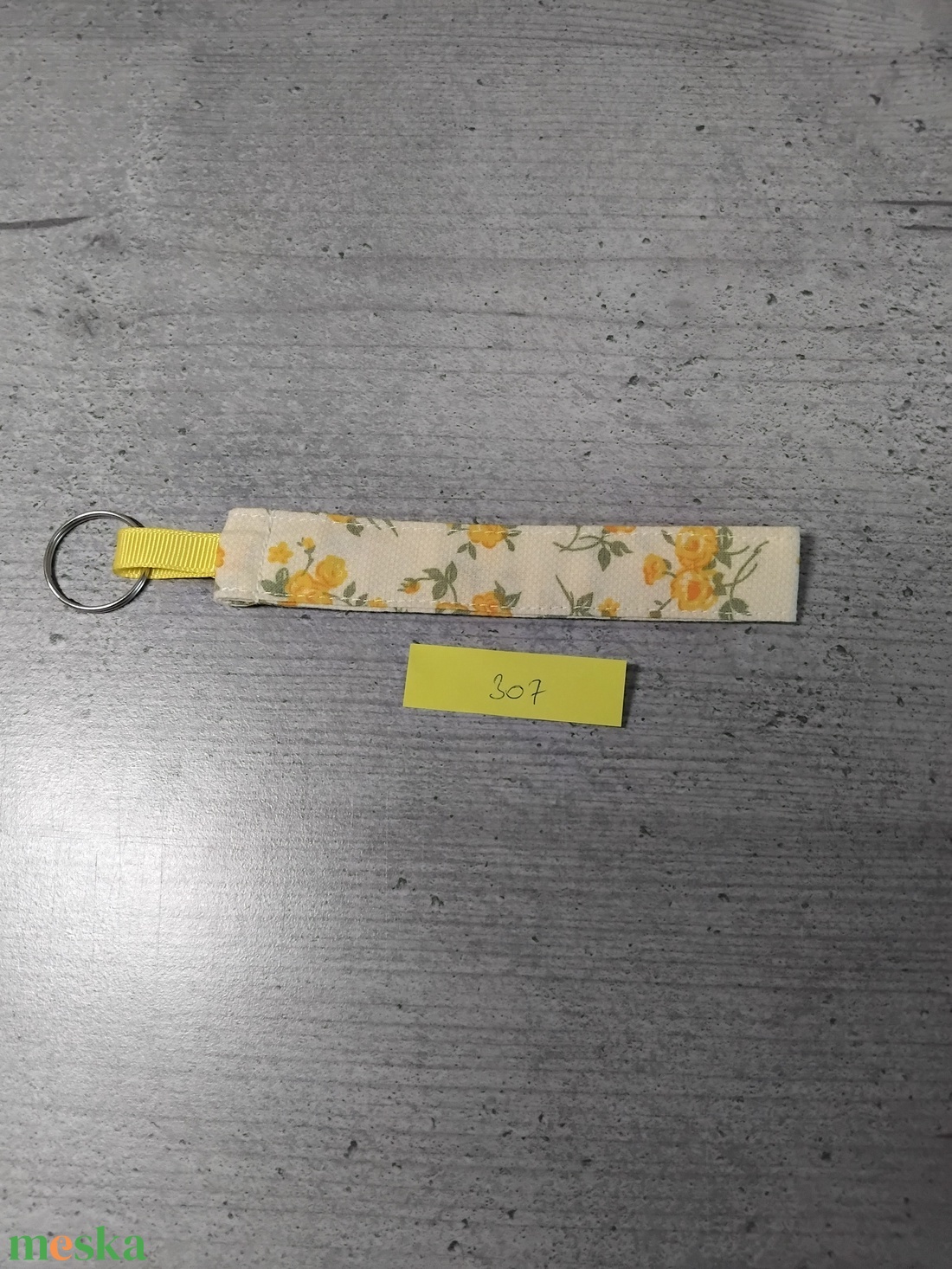 Kulcstartó - táska & tok - kulcstartó & táskadísz - kulcstartó - Meska.hu