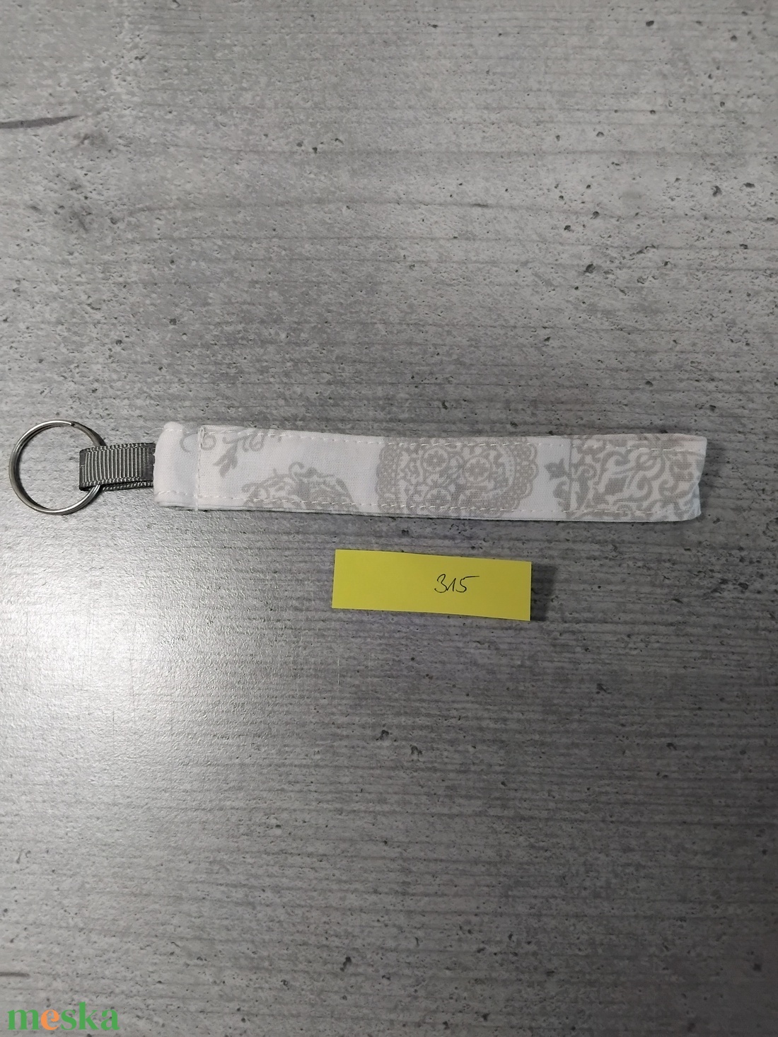 Kulcstartó - táska & tok - kulcstartó & táskadísz - kulcstartó - Meska.hu