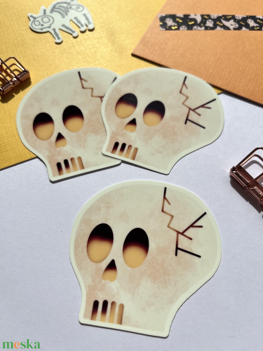 Koponya - sötétben világító matrica - otthon & életmód - dekoráció - halloween - halloweeni dekoráció - Meska.hu Koponya - sötétben világító matrica - otthon & életmód - dekoráció - halloween - halloweeni dekoráció - Meska.hu