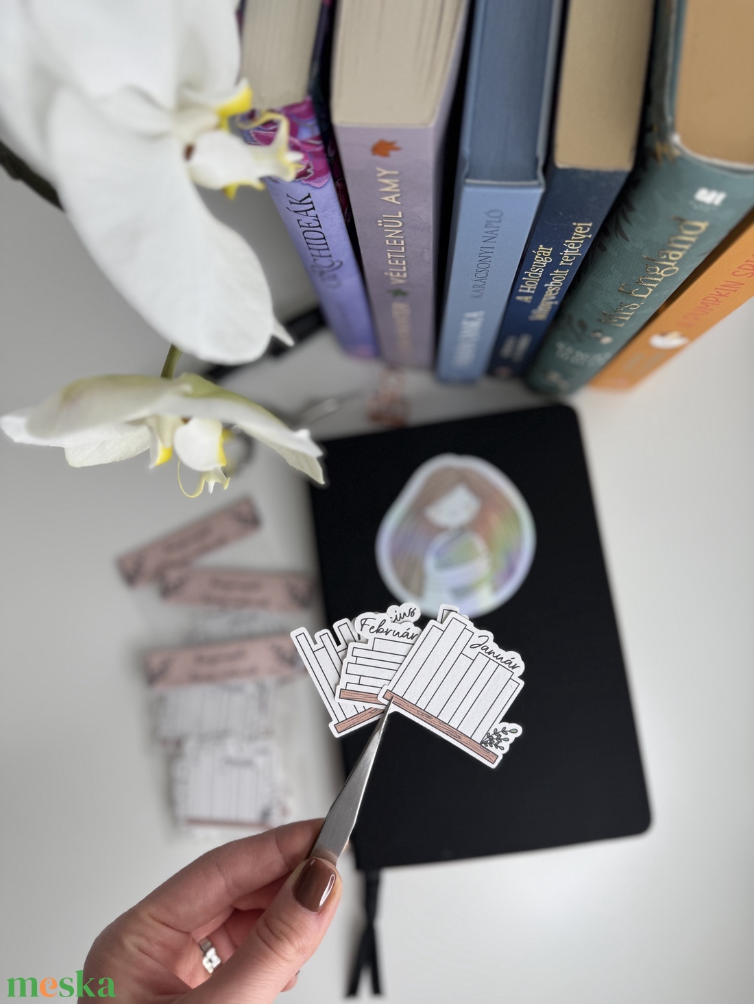 Könyvnapló - hónap matricák - otthon & életmód - papír, írószer - matrica, matrica csomag - Meska.hu