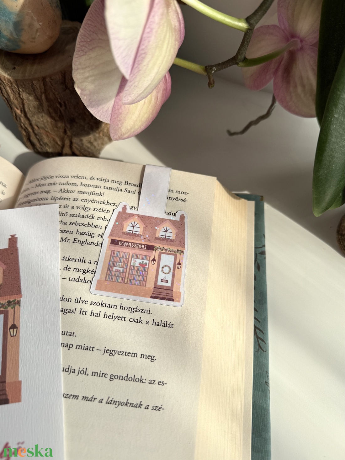 Tavaszi könyvesbolt - mágneses könyvjelző  - könyv & zene - könyvjelző - Meska.hu