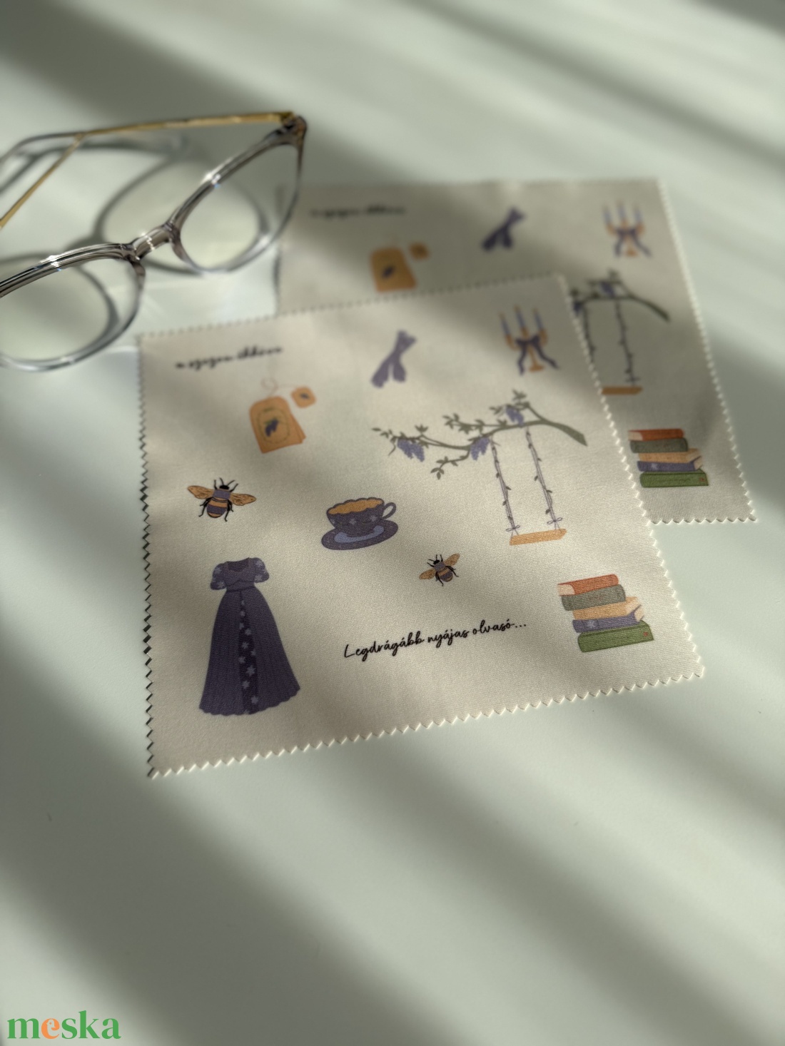 Bridgerton hangulat - szemüvegtörlő kendő  - táska & tok - pénztárca & más tok - szemüvegtok - Meska.hu