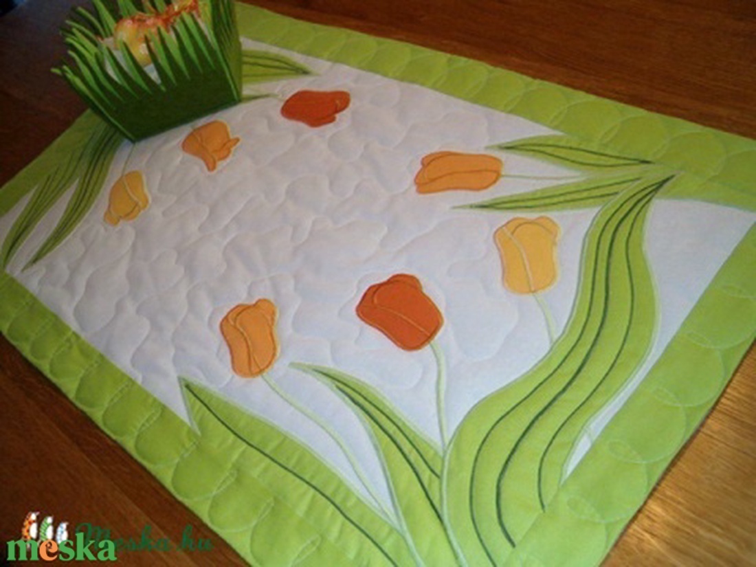 Húsvéti quilt asztalterítő - otthon & életmód - konyhafelszerelés, tálalás - tálalás - terítő - Meska.hu