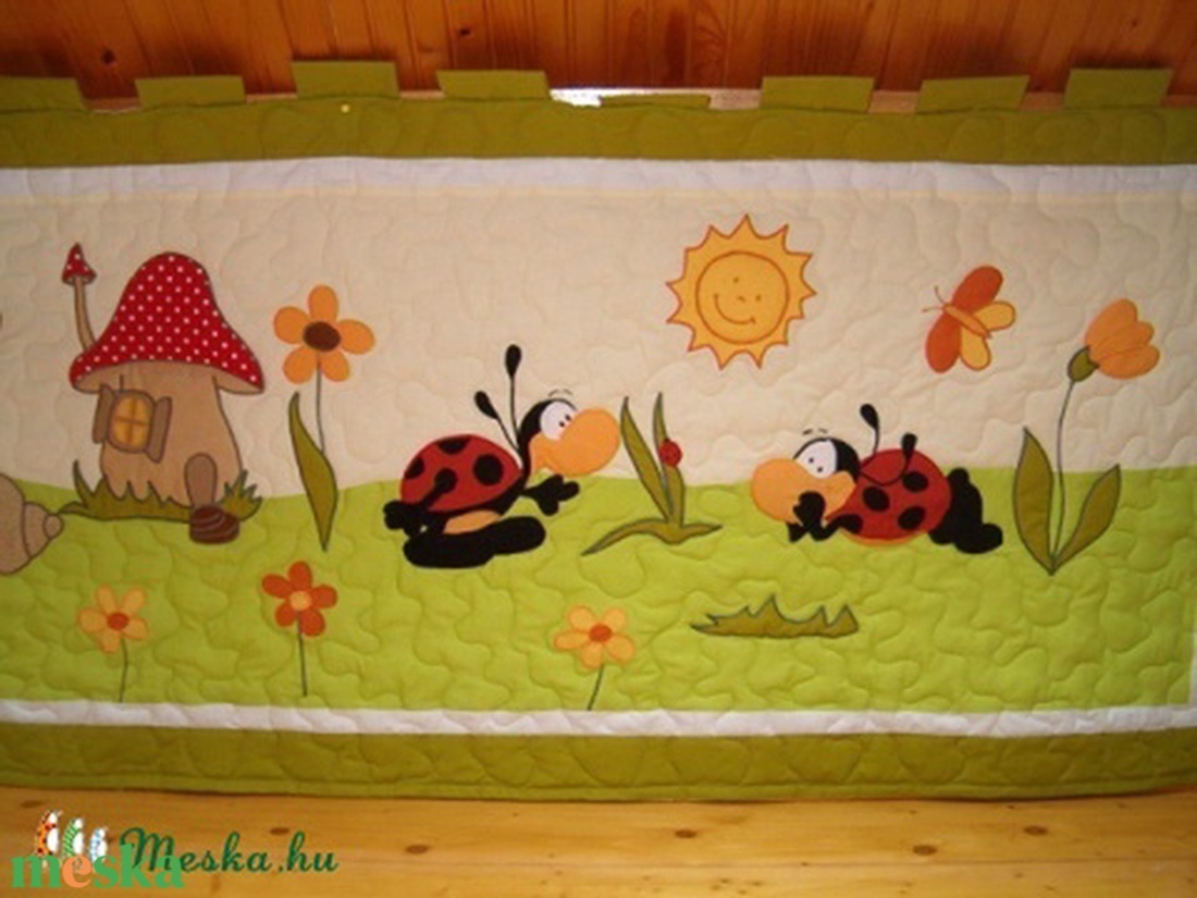 Katicás falvédő gyerekszobába - otthon & életmód - babaszoba, gyerekszoba - Meska.hu