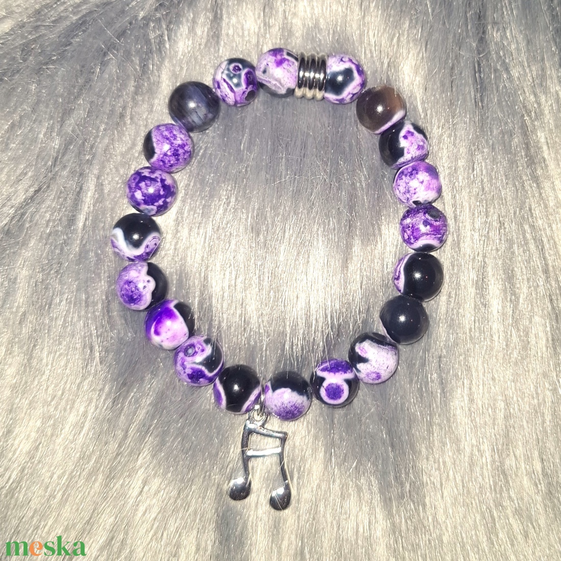 Hangjegyes lila láng achát ásványkarkötő - ékszer - karkötő - ásványkarkötő - Meska.hu