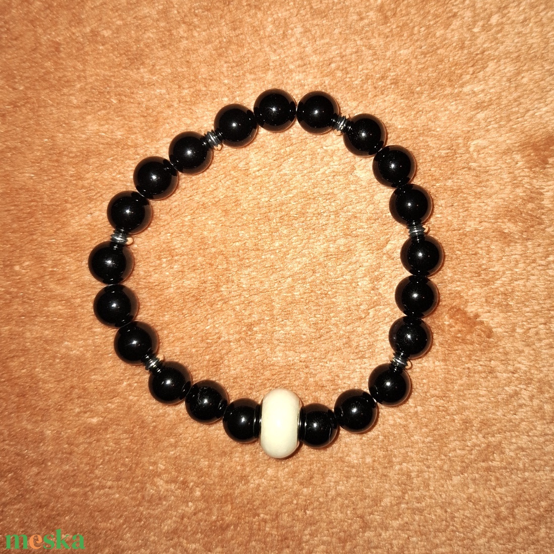 Anyatejes ónix ásványkarkötő - ékszer - karkötő - ásványkarkötő - Meska.hu