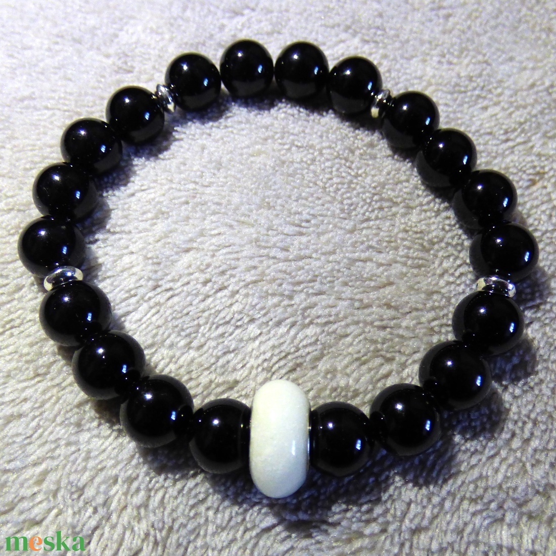 Anyatejes ónix ásványkarkötő - ékszer - karkötő - ásványkarkötő - Meska.hu