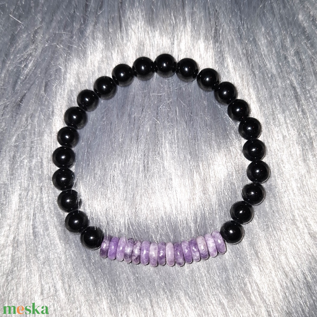 Nyugtató lila jáde és ónix ásványkarkötő - ékszer - karkötő - ásványkarkötő - Meska.hu