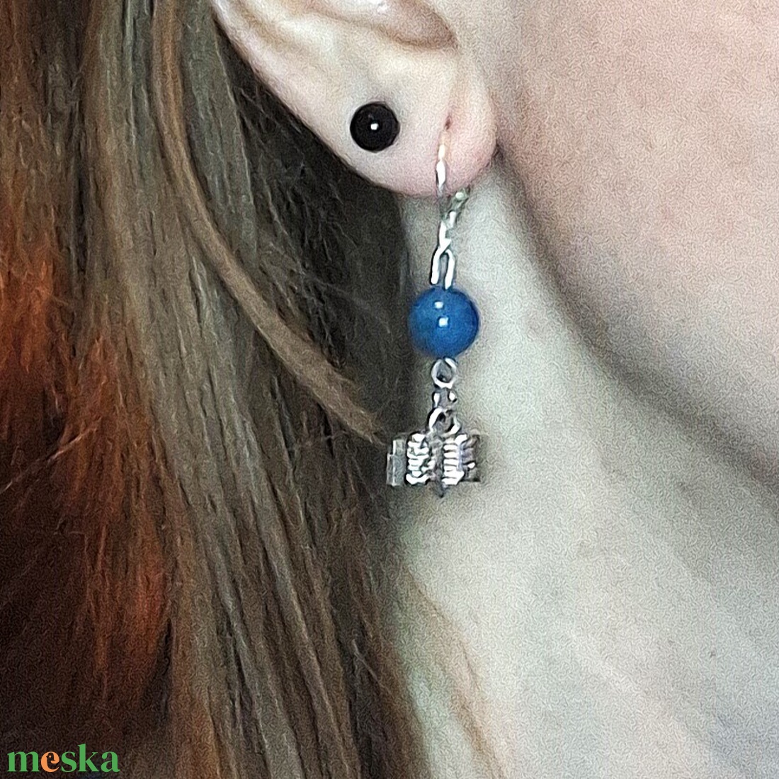 Könyv medálos apatit ásvány fülbevaló - ékszer - fülbevaló - lógó fülbevaló - Meska.hu