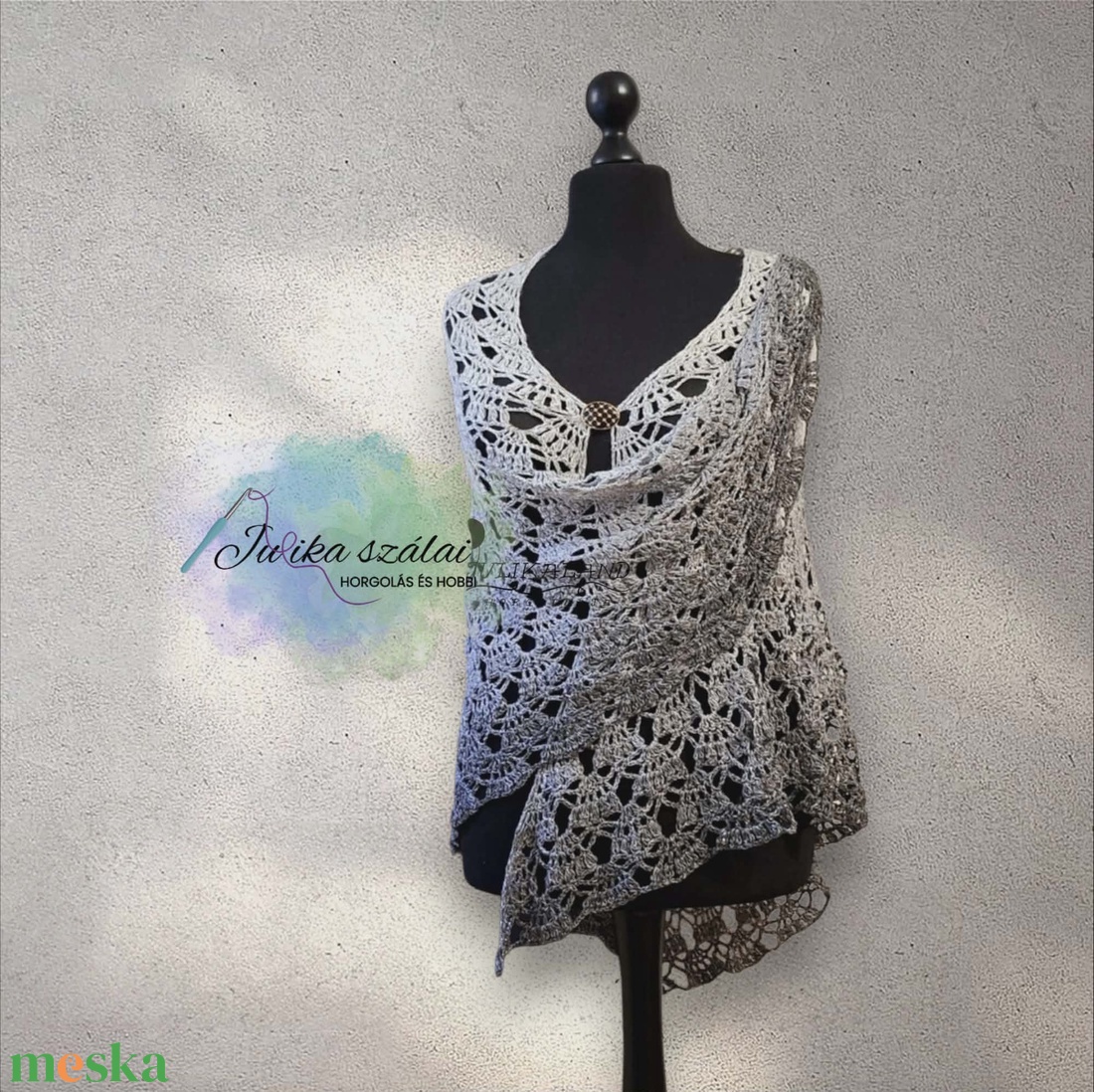 Ezüst holdfény kézzel horgolt - ruha & divat - sál, sapka, kendő - vállkendő - Meska.hu