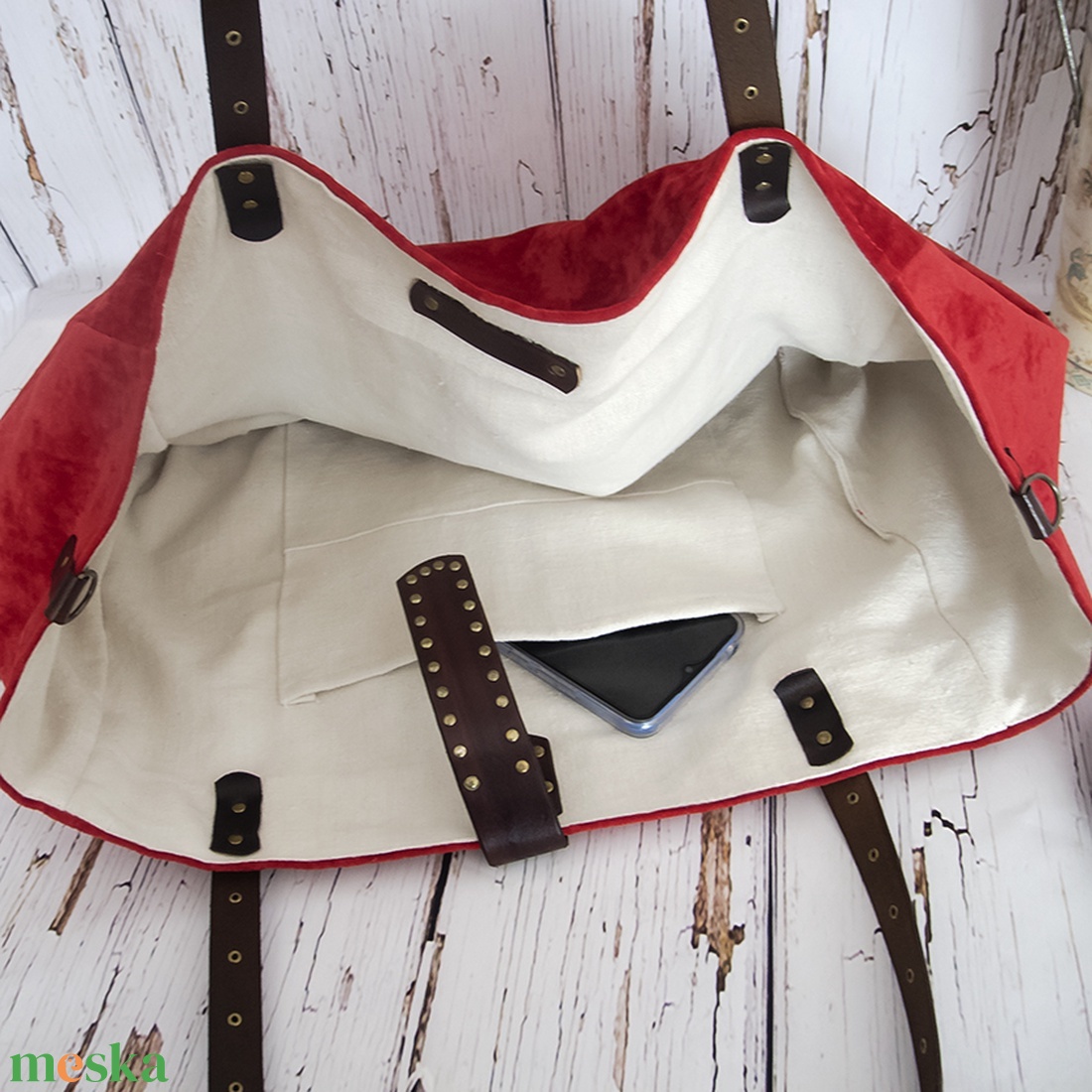 Női nagy méretű válltáska, Keresztpántos pakolós táska, Shopper táska, Városi vagány szegecselt táska, - táska & tok - kézitáska & válltáska - nagy pakolós táska - Meska.hu