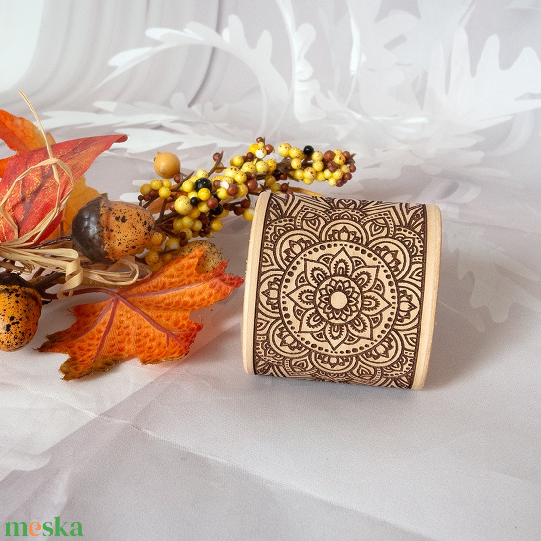 Mandala karkötő, Olasz marhabőr mehndi karkötő, Henna mintás karkötő - ékszer - karkötő - széles karkötő - Meska.hu Mandala karkötő, Olasz marhabőr mehndi karkötő, Henna mintás karkötő - ékszer - karkötő - széles karkötő - Meska.hu