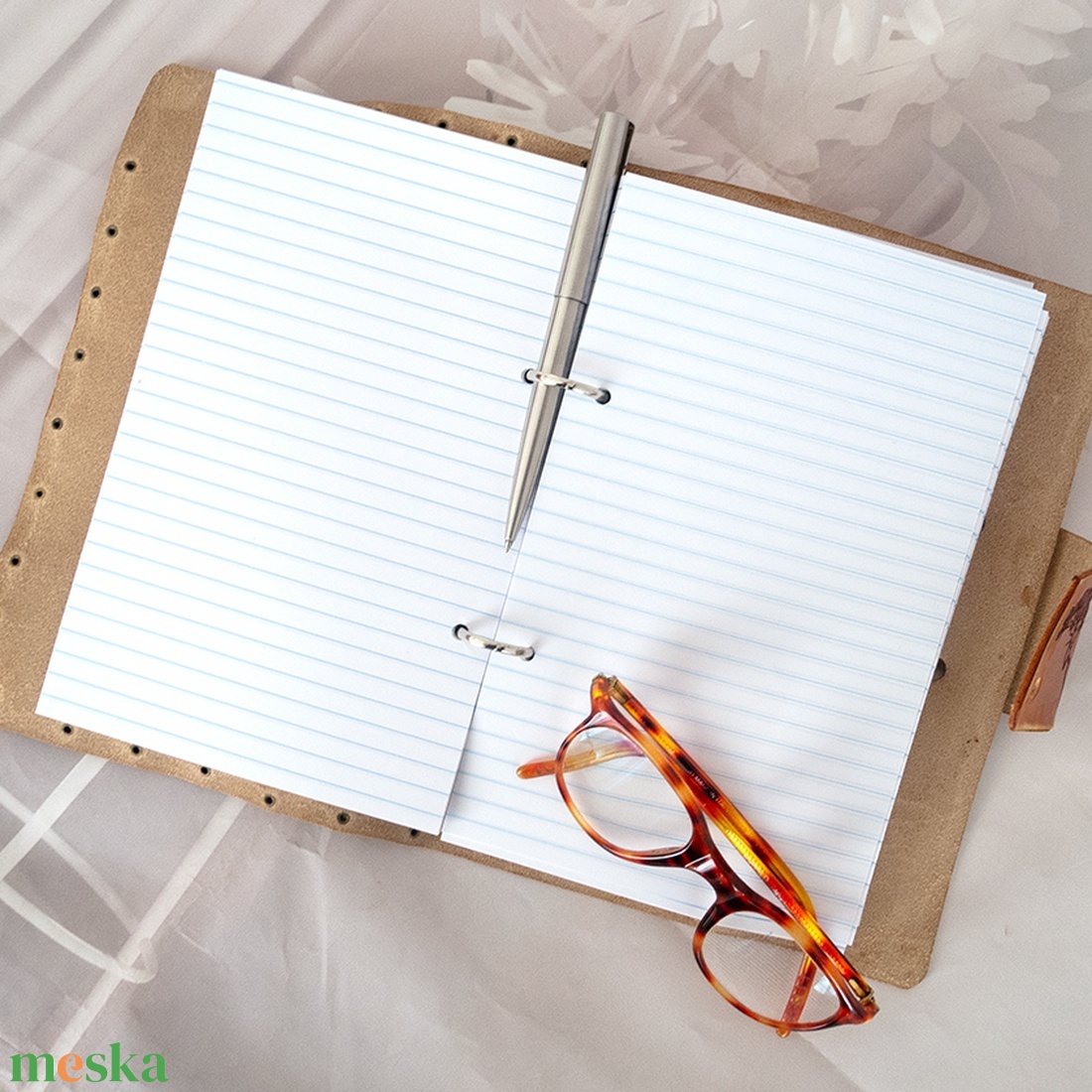 Gyűrűs marhabőr utazási napló, Szafari olasz marhabőr napló, Elefántos marhabőr notebook, Marhabőr ötletnapló - otthon & életmód - papír, írószer - jegyzetfüzet & napló - Meska.hu