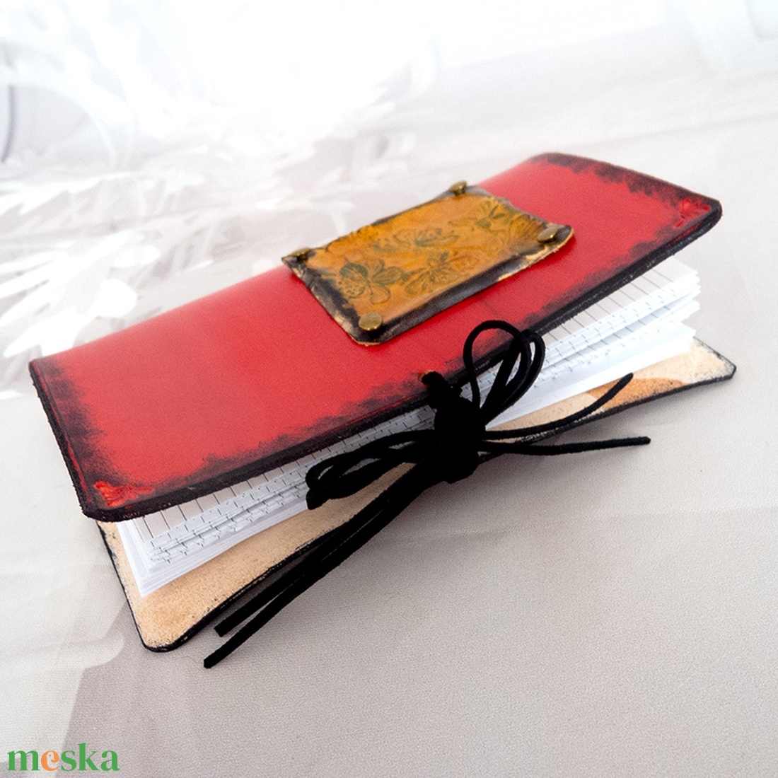 Olasz marhabőr fekete-piros utazási napló, A6 méretű bőr napló virágmintás betéttel, Újratölthető notebook - otthon & életmód - papír, írószer - jegyzetfüzet & napló - Meska.hu Olasz marhabőr fekete-piros utazási napló, A6 méretű bőr napló virágmintás betéttel, Újratölthető notebook - otthon & életmód - papír, írószer - jegyzetfüzet & napló - Meska.hu