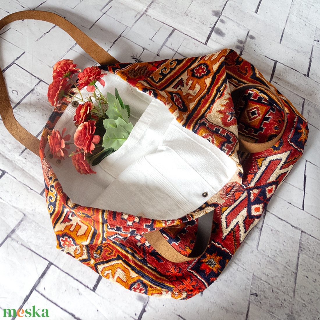 Kilim szőnyeg mintás nagy méretű táska, Kelim mintás bársony nagy pakolós táska, Kelim mintás utazótáska - táska & tok - kézitáska & válltáska - nagy pakolós táska - Meska.hu Kilim szőnyeg mintás nagy méretű táska, Kelim mintás bársony nagy pakolós táska, Kelim mintás utazótáska - táska & tok - kézitáska & válltáska - nagy pakolós táska - Meska.hu