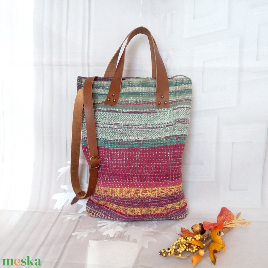 Indiai kantha keresztpántos táska, Kanhta oldaltáska, Indiai kantha válltáska - táska & tok - kézitáska & válltáska - vállon átvethető táska - Meska.hu