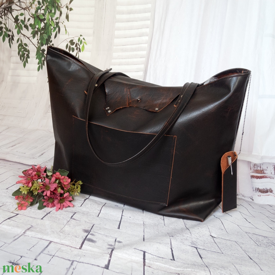 Nagy méretű Sötétbarna olasz bivalybőr táska tolltartóval, Bivalybőr válltáska, Olasz bőr Shopper - táska & tok - kézitáska & válltáska - nagy pakolós táska - Meska.hu