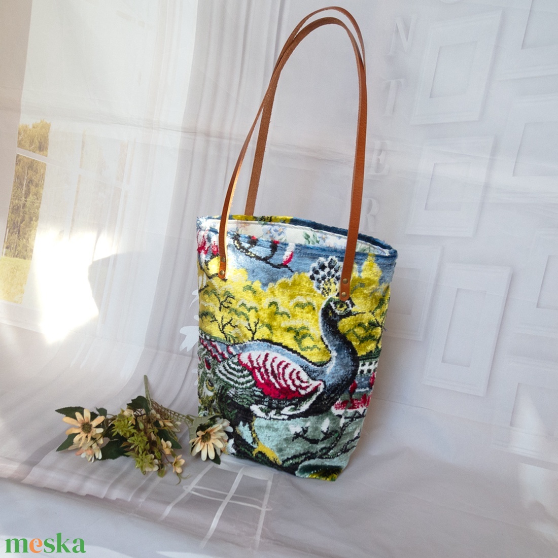 Pávamintás szőnyegtáska, Bársony szőnyeg válltáska, Pávás partitáska, Egzotikus szőnyegtáska - táska & tok - kézitáska & válltáska - kézitáska - Meska.hu