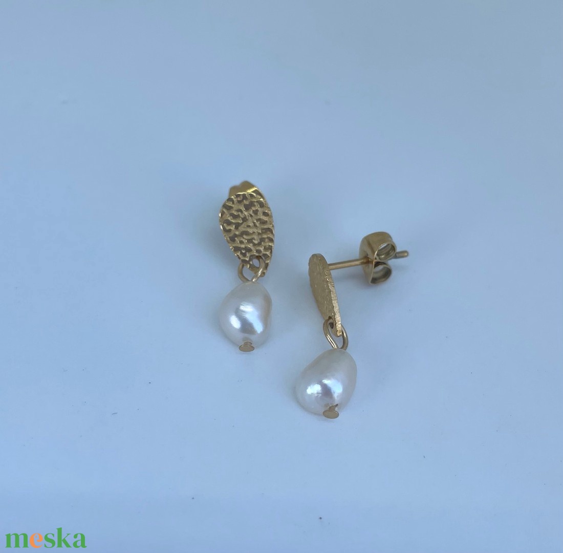 Double Sweet Pearl  Csepp alakú édesvízi gyöngy fülbevaló - ékszer - fülbevaló - lógó csepp fülbevaló - Meska.hu