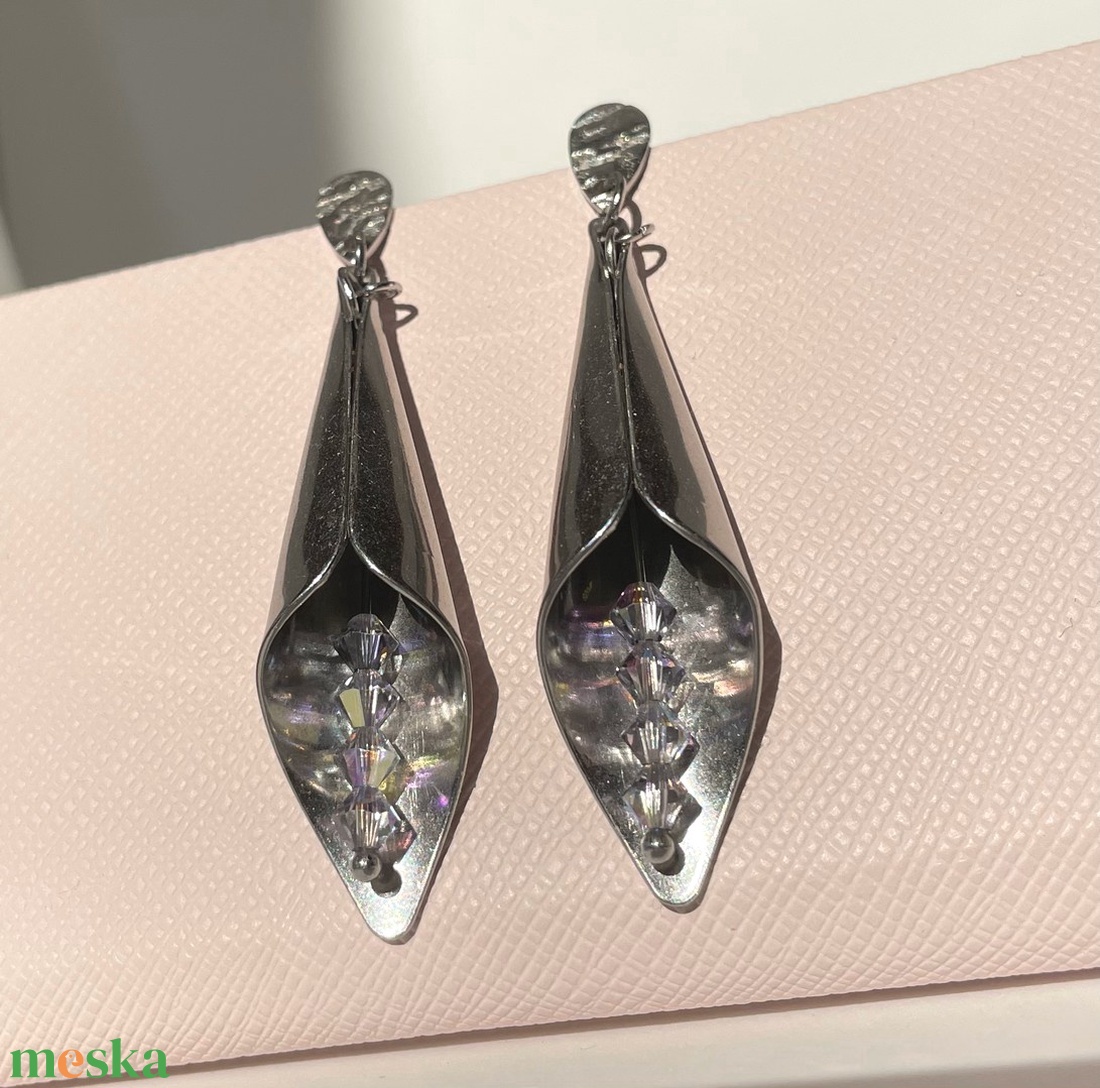 Crystal Flower - Swarovski gyöngyös fülbevaló - ékszer - fülbevaló - lógó fülbevaló - Meska.hu Crystal Flower - Swarovski gyöngyös fülbevaló - ékszer - fülbevaló - lógó fülbevaló - Meska.hu