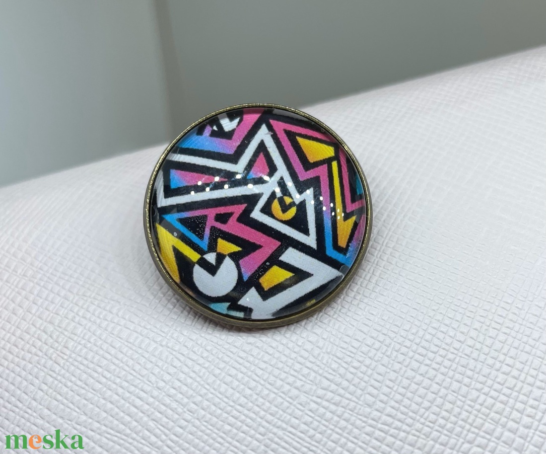 Cool Geometry - Absztrakt mintás kitűző - ékszer - kitűző és bross - kitűző - Meska.hu